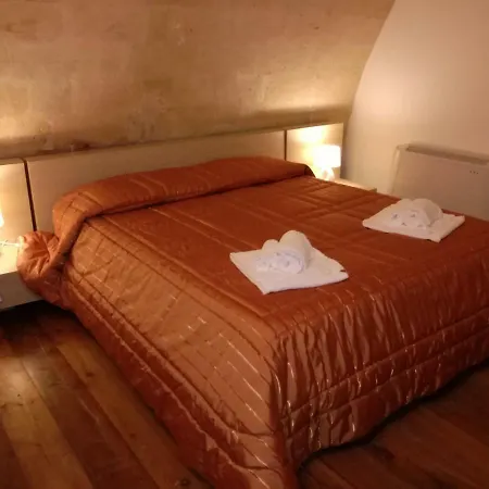 Sassi Sotto Le Stelle * Matera