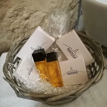 Sassi Sotto Le Stelle * Matera