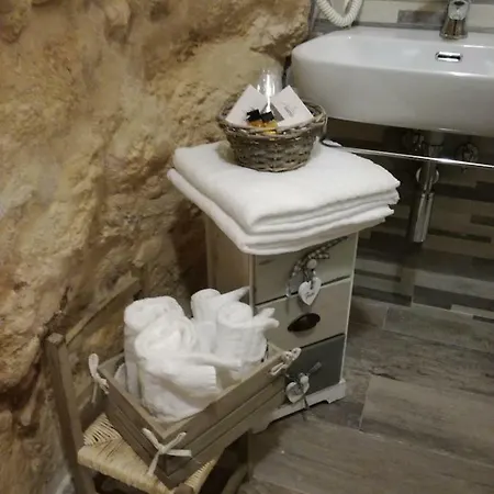 Sassi Sotto Le Stelle * Matera