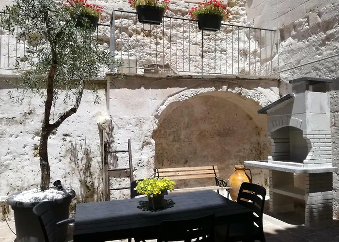 Sassi Sotto Le Stelle * Matera