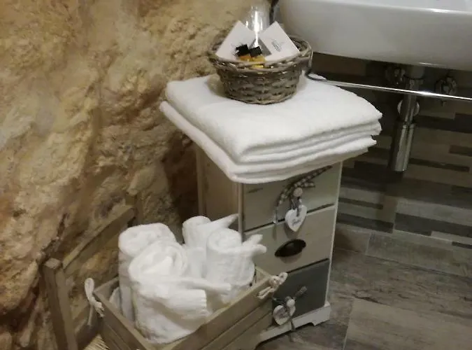 Sassi Sotto Le Stelle * Matera